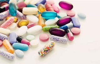 藥店變身“雜貨鋪” 日用品銷售資質存疑，套刷醫保亂象何解？